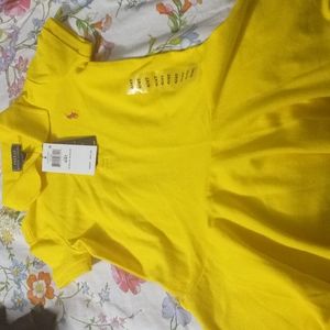 4T Ralph Lauren yellow dress never worn with dark pink small polo logo